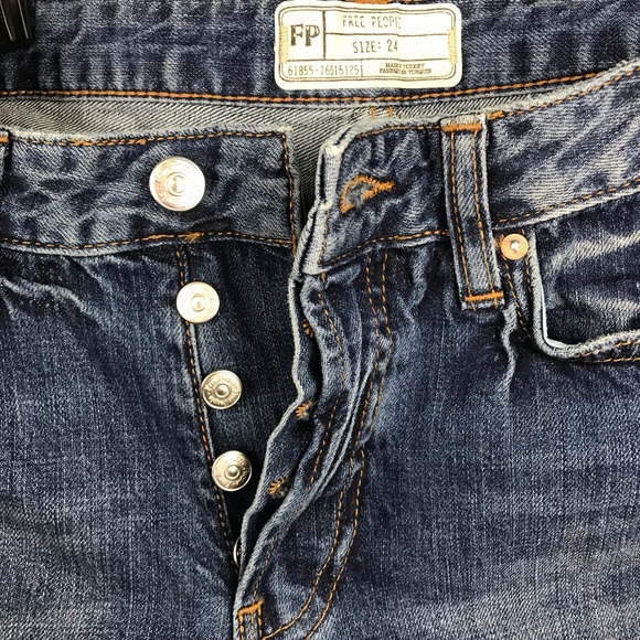 🆕Free People Slim fit Boyfriend Jeans size24 - Picture 8 of 8